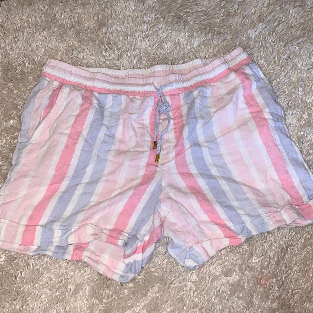 Ellen Tracy Shorts
